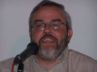 Gonzalo Montero actuando en el "Nacha Pub"