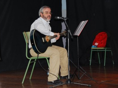Gonzalo Montero actuando en Fresnedillas de la Oliva